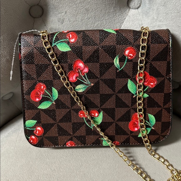 NEW Cherry  Brown Crossbody Bag - Picture 8 of 13